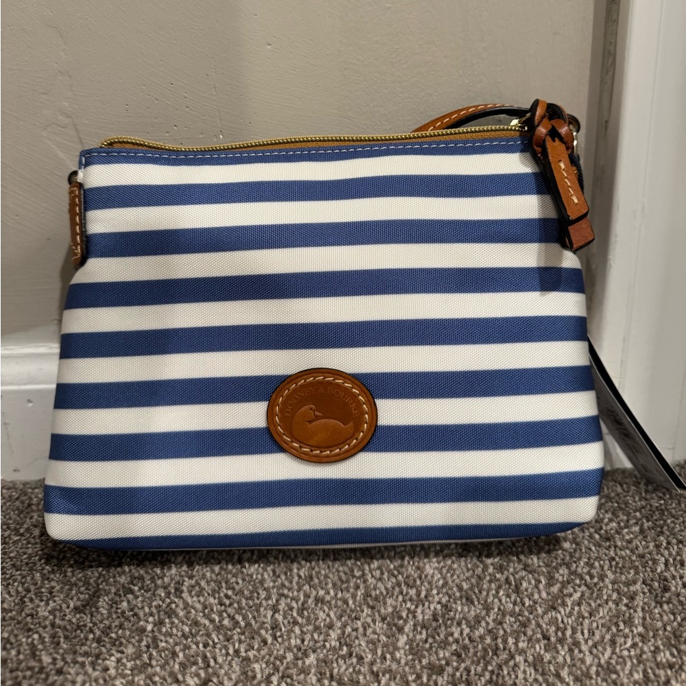 Dooney & Bourke Striped Crossbody Bag NWT 🩵